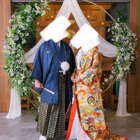 前撮りで人前式の会場で写真を撮りました