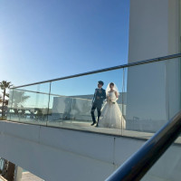 フラワーシャワーの入場