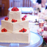 ウエディングケーキ
ケーキの形や模様も選べます