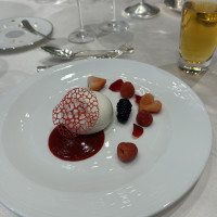 デザートまで美味しかった