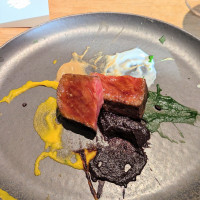 肉料理：和牛赤牛