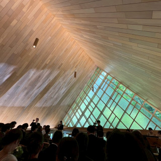 光が壁に反射して綺麗でした。