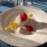 ベリーとココナッツのムース