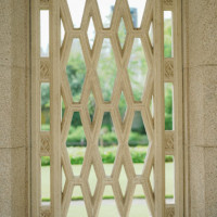 披露宴会場の前のところです。ここで何枚も写真を撮りました。