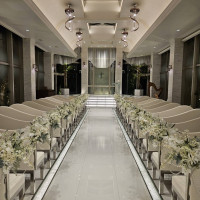 地下にあるチャペルです
夜でも明るいです