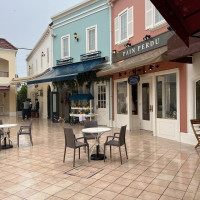 ウエディングビレッジ