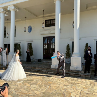 式場前にてバッティングトス