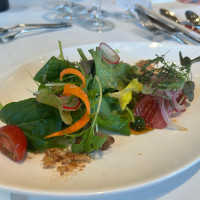 普通においしかったですが、特筆すべき点はないサラダでした