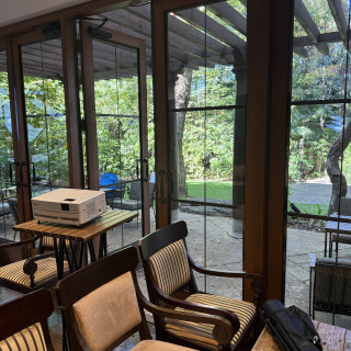 開放感のある控え室