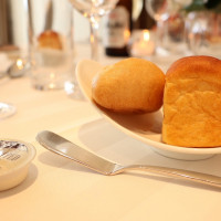 おかわり自由のパン