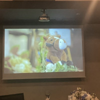 プロジェクター