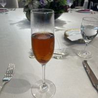 コンソメスープ
一口飲んで感動しました。