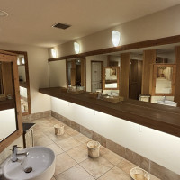 ゲスト用婦人トイレ、広い