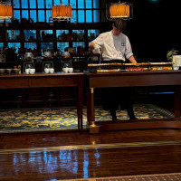 お寿司バーとお茶バー