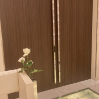 挙式会場の内側から見た入場口