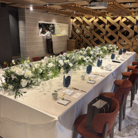 1人1人の名前が記された席