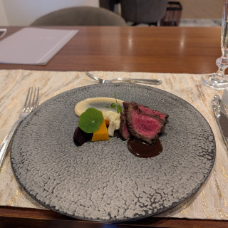 ランプ肉と付け合わせのお野菜