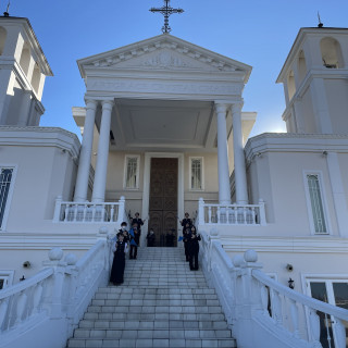土日はやらされてるんだろうなあと分かるスタッフのやる気無しw