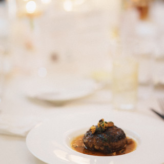 コース料理、メインのハンバーグ
コースはこれ以外にもあります