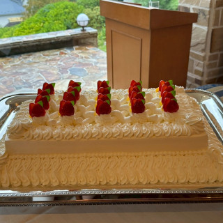 ケーキ(ケーキ入刀の演出&デザート)