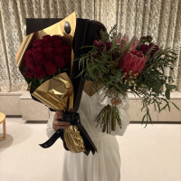 花束いっぱいで管理もして貰えます。