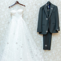 ドレスタキシード