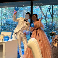 披露宴会場にて、ジェンダーリビールを行いました。