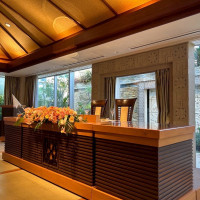 装花はプランナーさんと打ち合わせしていろいろ決めれます