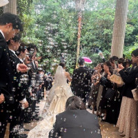 フラワーシャワー　雨でも屋根がついているから〇