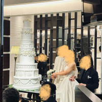ウェディングケーキがとても迫力がありました。