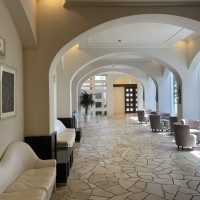 ロビー開放感ありました