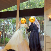 新婦お色直し友人と退場
