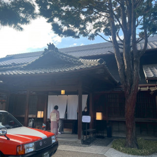 ゲスト控室の建物の外観も趣があり素敵です