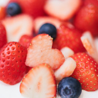ハートの形のいちごを装飾してもらいました