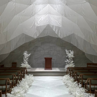 幻想的なチャペルです