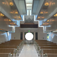 前方からゲストを見る景色