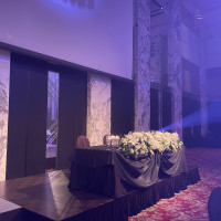 地下披露宴会場の高砂