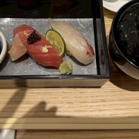 マグロとシマアジのお寿司