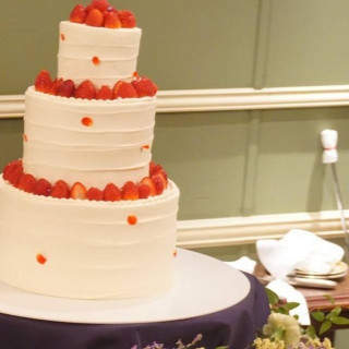 ウェディングケーキです。