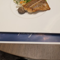 下見の時に魚料理を試食しました。