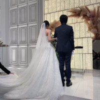 ウェディングドレス後ろ姿