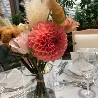 テーブルの装花可愛かったです