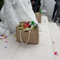 アフターセレモニーでお菓子投げをしました