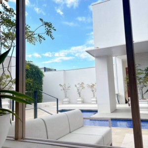 親族控室
横にチャペルがありソファーもありゆっくりできます|780988さんのザ・ピーク プレミアムテラスの写真(2587695)