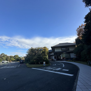 敷地入り口外観