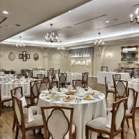 白を基調とした披露宴でした。