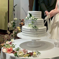 ウェディングケーキ