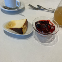 デザートビュッフェ