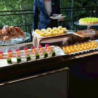 デザートビュッフェ