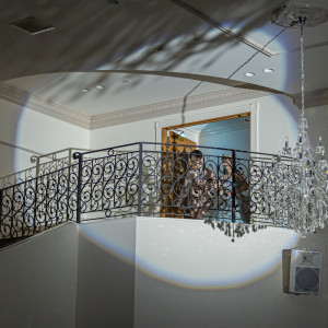 階段上|781426さんのルシェルアンジュ水戸 ウエディングシャトーの写真(2589804)